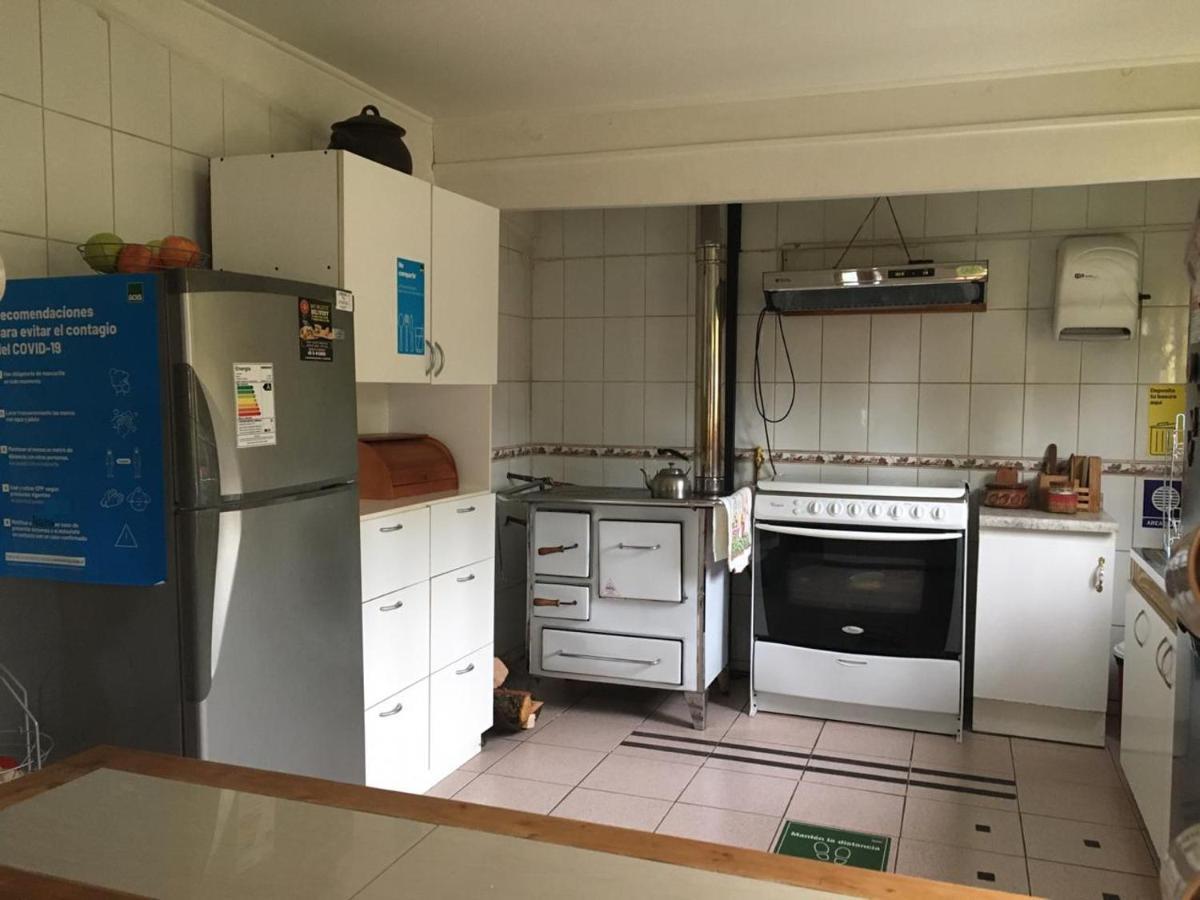 Hospedaje Irma Backpackers Pucón Екстериор снимка